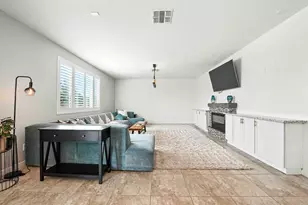 2433 Sanders Ln, Fairfield, CA 94533 - Photo 9