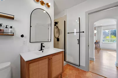 2700 26th Ave, Oakland, CA 94601 - Photo 51