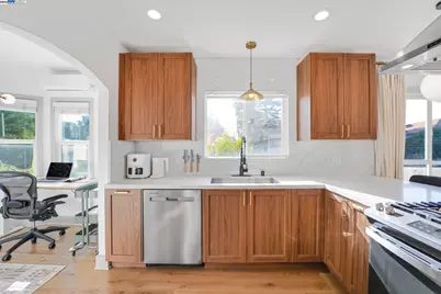 2700 26th Ave, Oakland, CA 94601 - Photo 33