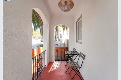 2700 26th Ave, Oakland, CA 94601 - Photo 17