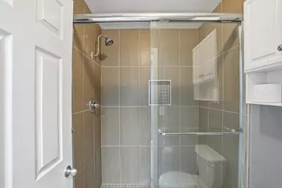 251 Shoreline Dr, Pittsburg, CA 94565 - Photo 15