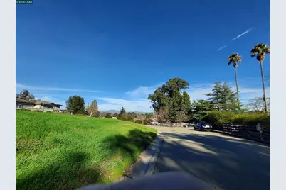 8053 Bethel Lane, Pleasanton, CA 94588 - Photo 9