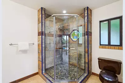 23762 Hutchinson Rd, Los Gatos, CA 95033 - Photo 21