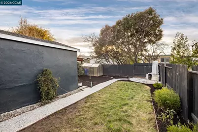 918 Pomona Ave, Albany, CA 94706 - Photo 23