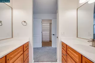8240 Rhoda Ave, Dublin, CA 94568 - Photo 37