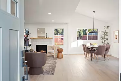 32325 Pegasus Ct, Union City, CA 94587 - Photo 3