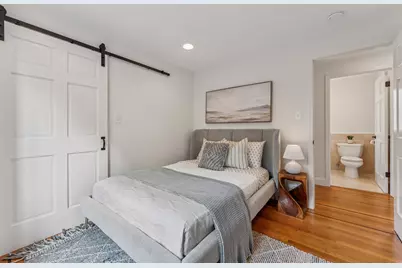 688 57th St, Oakland, CA 94609 - Photo 25