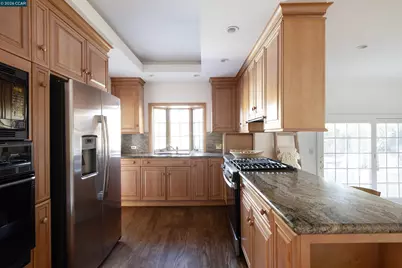 902 Kane Cir, Walnut Creek, CA 94598 - Photo 13