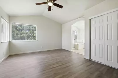 10169 Archley Ct, Elk Grove, CA 95624 - Photo 17