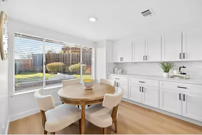 5075 Canyon Crest Dr, San Ramon, CA 94582 - Photo 7