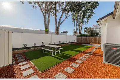 1900 Chestnut Street, Santa Clara, CA 95044 - Photo 31