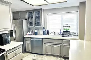 3164 Swallows Nest Dr, Sacramento, CA 95833 - Photo 7