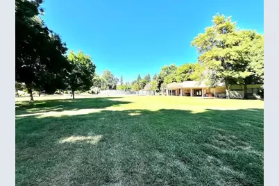 3164 Swallows Nest Dr, Sacramento, CA 95833 - Photo 21