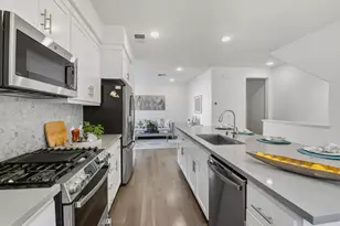 29322 Hub Ln, Hayward, CA 94544 - Photo 11