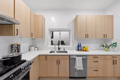 1875 9th Ave, San Francisco, CA 94122 - Photo 11