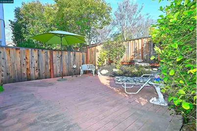 1295 Shell Cir, Clayton, CA 94517 - Photo 23