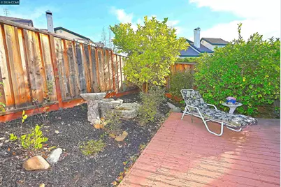 1295 Shell Cir, Clayton, CA 94517 - Photo 27