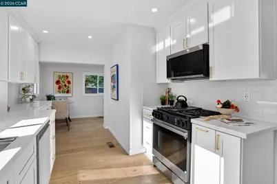 1515 Hampel St, Oakland, CA 94602 - Photo 15