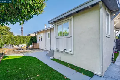1515 Hampel St, Oakland, CA 94602 - Photo 37