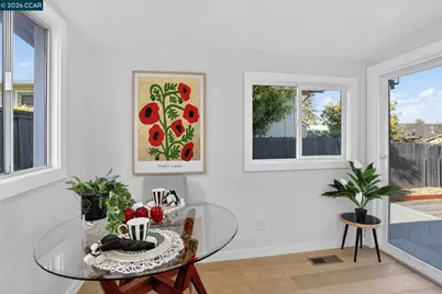 1515 Hampel St, Oakland, CA 94602 - Photo 19