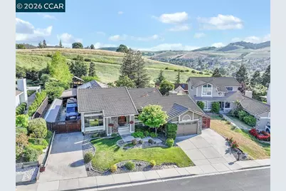 5308 Vista Point Ct, Concord, CA 94521 - Photo 3