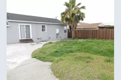 15018 Edgemoor St, San Leandro, CA 94579 - Photo 11