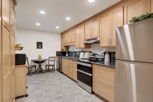 323 Monte Vista Ave, Oakland, CA 94611 - Photo 11