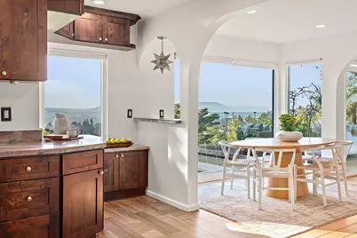 6121 Chelton Drive, Oakland, CA 94611 - Photo 15