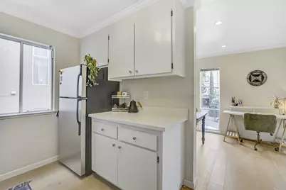 407 Orange St #410, Oakland, CA 94610 - Photo 13