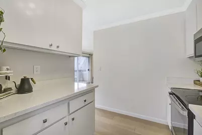 407 Orange St #410, Oakland, CA 94610 - Photo 11