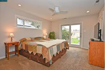 1013 Pleasant Valley Dr, Pleasant Hill, CA 94523 - Photo 21