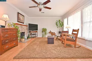 1013 Pleasant Valley Dr, Pleasant Hill, CA 94523 - Photo 5