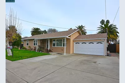 1013 Pleasant Valley Dr, Pleasant Hill, CA 94523 - Photo 1