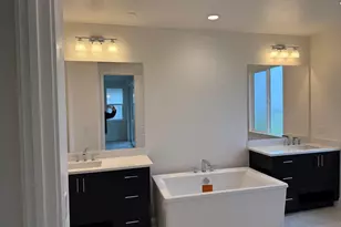 17061 Aldergrove Ct, Lathrop, CA 95330 - Photo 13