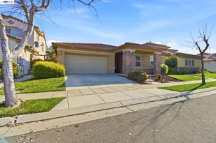 868 San Remo Ln, Mountain House, CA 95391 - Photo 33