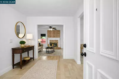 4126 Camelot Ct, Pittsburg, CA 94565 - Photo 17