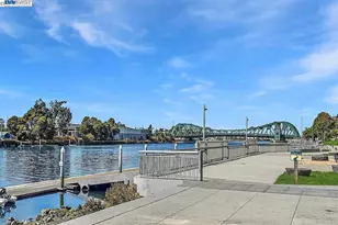 3090 Glascock St, Oakland, CA 94601 - Photo 47