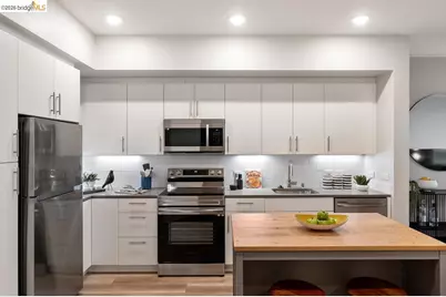 260 Brooklyn Basin Way #536, Oakland, CA 94606 - Photo 13