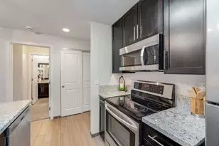 6400 Christie Ave, Emeryville, CA 94608 - Photo 5