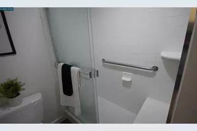 758 Kingston Ave #104, Oakland, CA 94611 - Photo 17