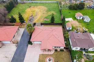 1031 Azusa St, Sacramento, CA 95833 - Photo 1