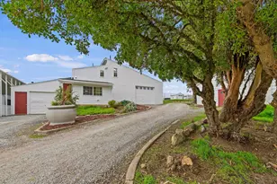 3326 Dyer Rd, Livermore, CA 94551 - Photo 31