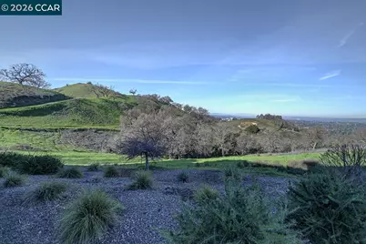 2816 Saklan Indian Dr, Walnut Creek, CA 94595 - Photo 15