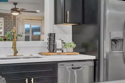 1290 Cypress Dr, Concord, CA 94520 - Photo 15