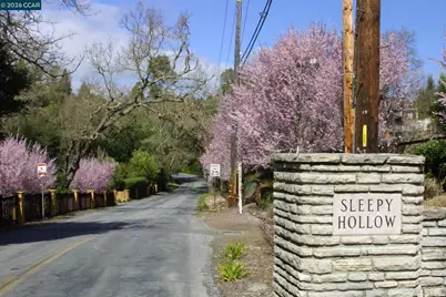 13 St James  Court, Orinda, CA 94563 - Photo 31