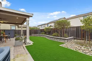 1703 Solano Ct, Lathrop, CA 95330 - Photo 37