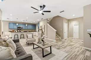 1703 Solano Ct, Lathrop, CA 95330 - Photo 7