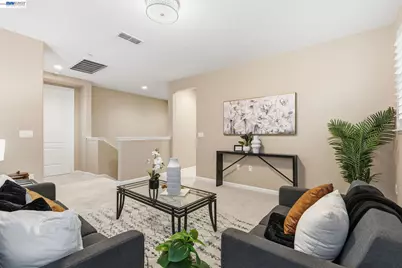 1703 Solano Court, Lathrop, CA 95330 - Photo 23