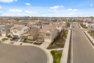 1703 Solano Ct, Lathrop, CA 95330 - Photo 41