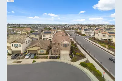 1703 Solano Court, Lathrop, CA 95330 - Photo 39